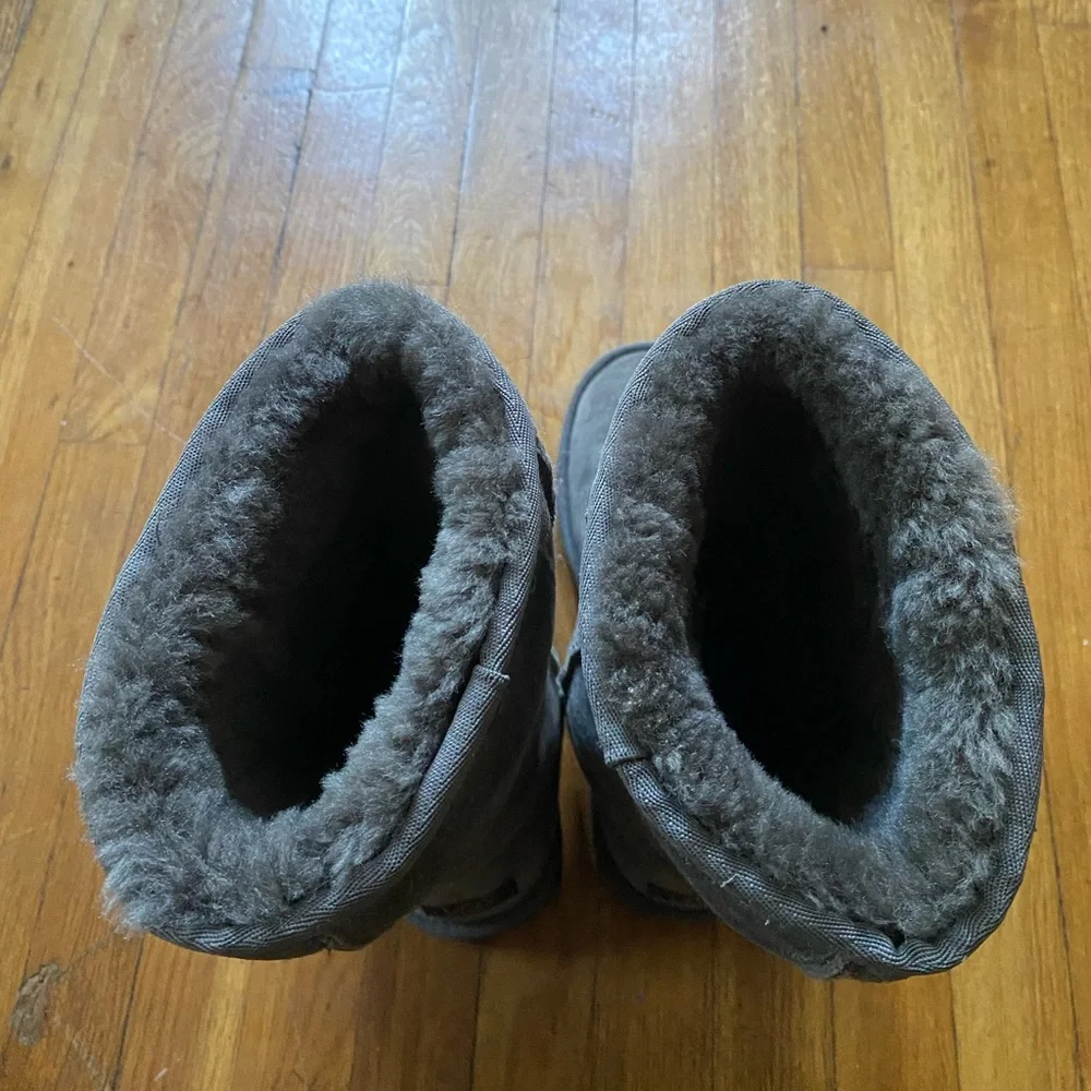 UGG Classic Tall Gray Women’s Size 7 - Very Good Condition - Picture 3 of 5